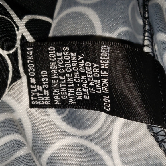 AGB Dress Black & White Swirl Pattern. Sleeveless Size 14 - Picture 5 of 6